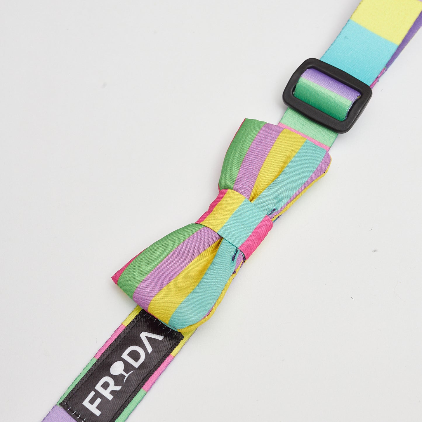 Collar Lineas Pastel