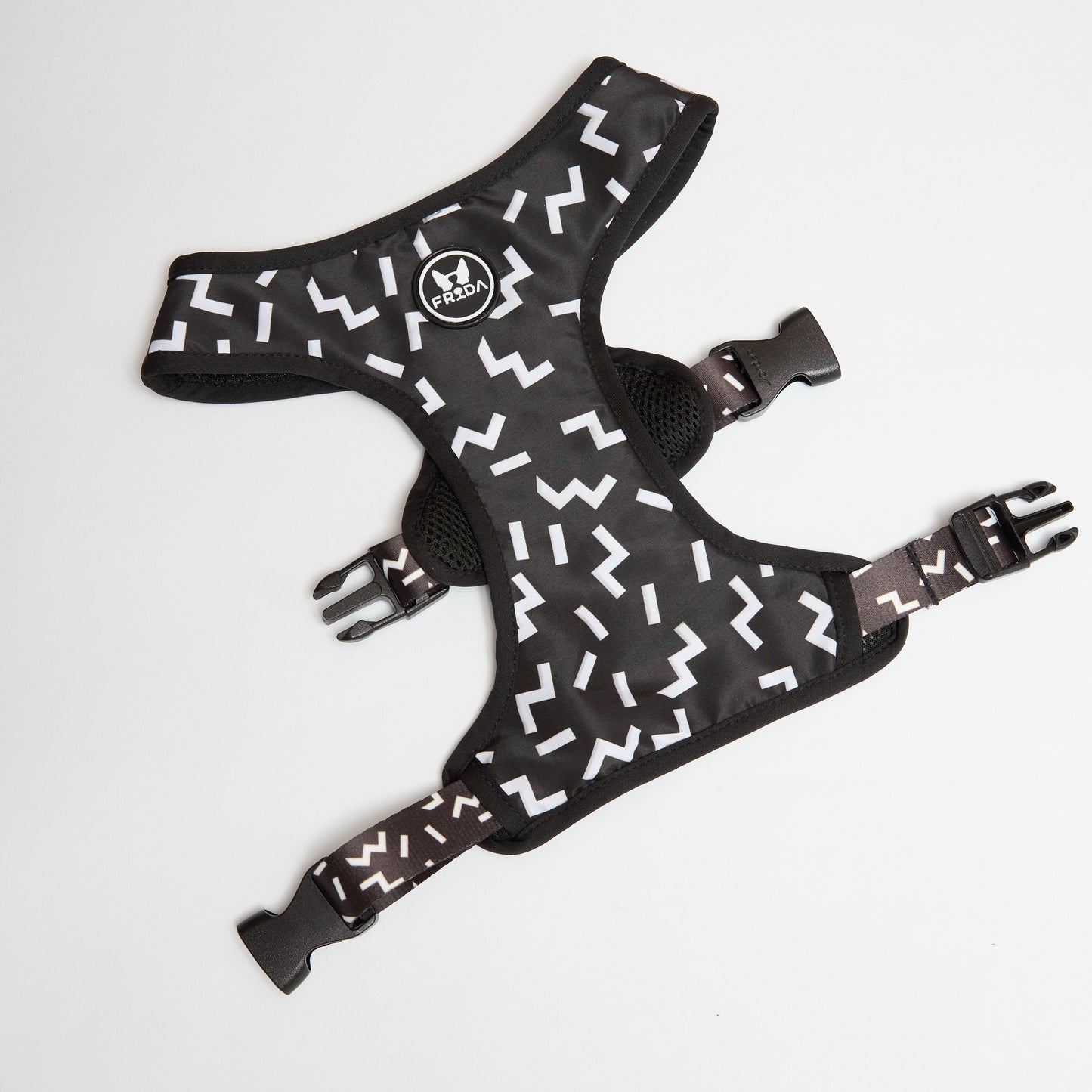 Pechera Serenity Black