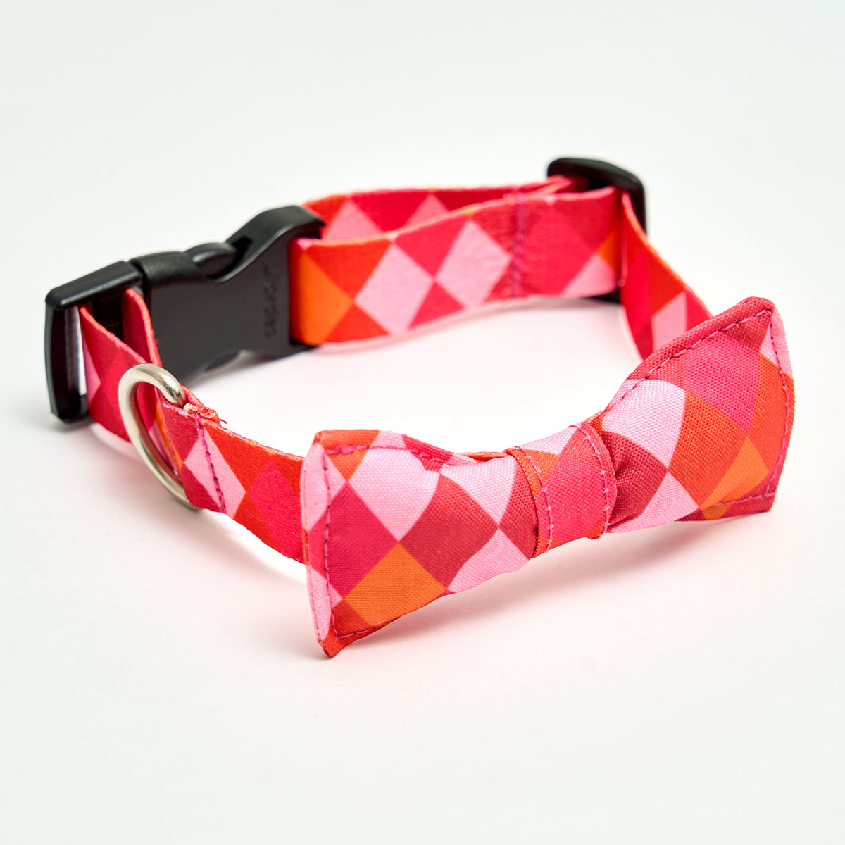 Collar  Rombos  Fucsias